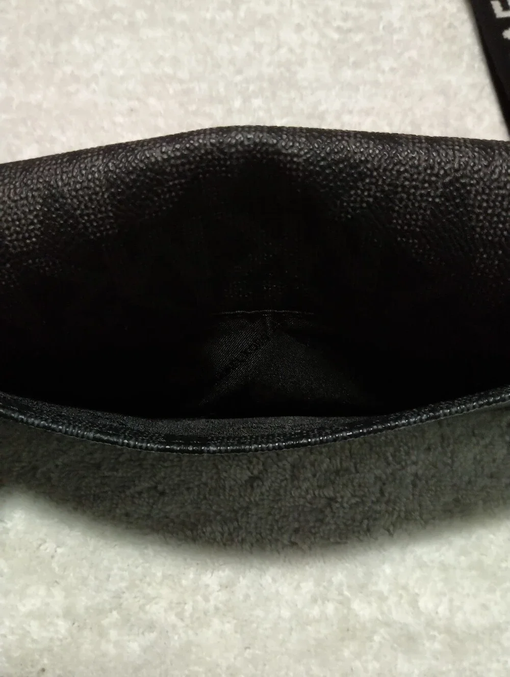 BRAND NEW Michael Kors Jet Set Convertible Wallet Crossbody Black & Grey MK Logo